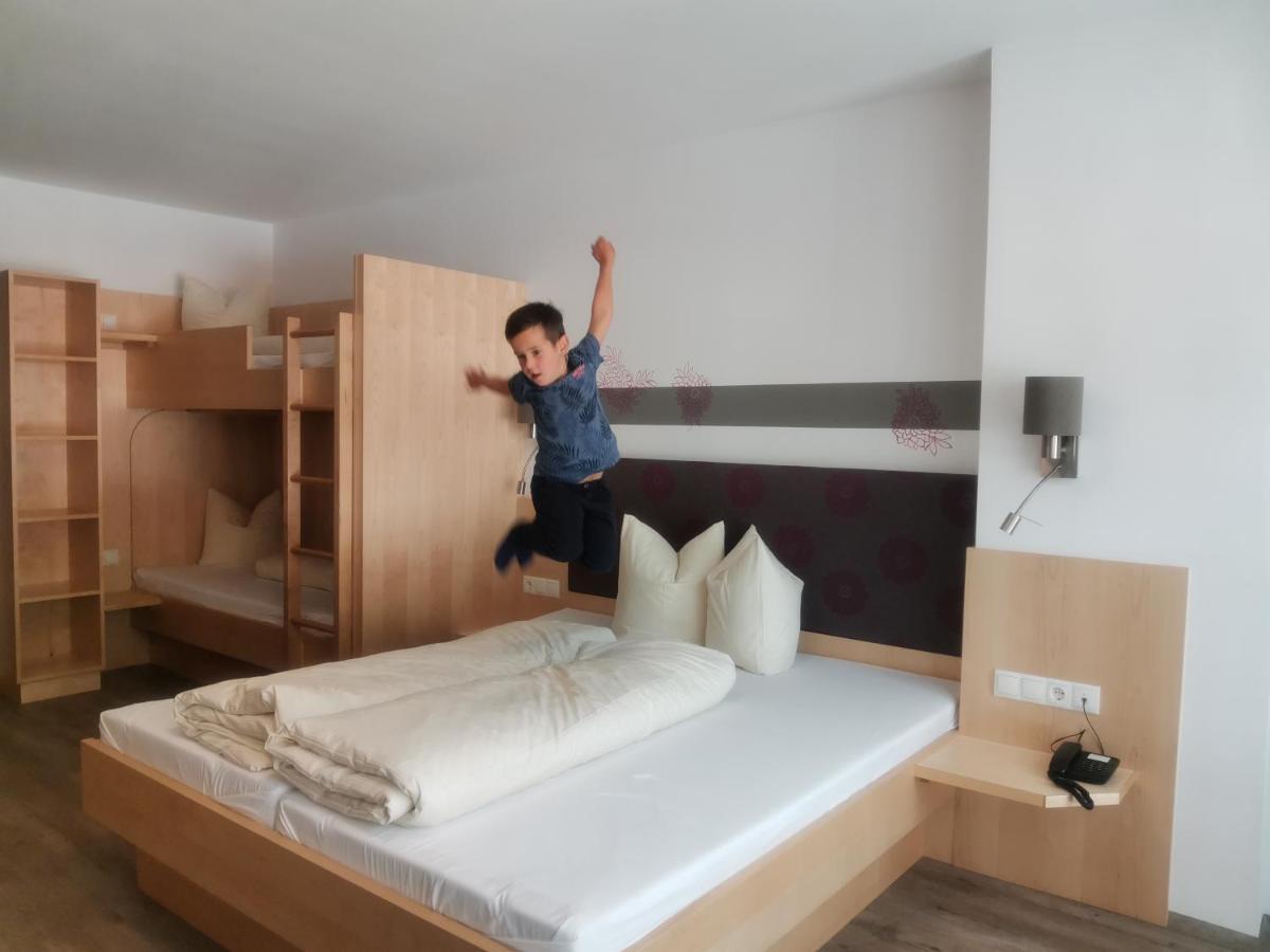 Kinderhotel Stefan Wenns Kültér fotó